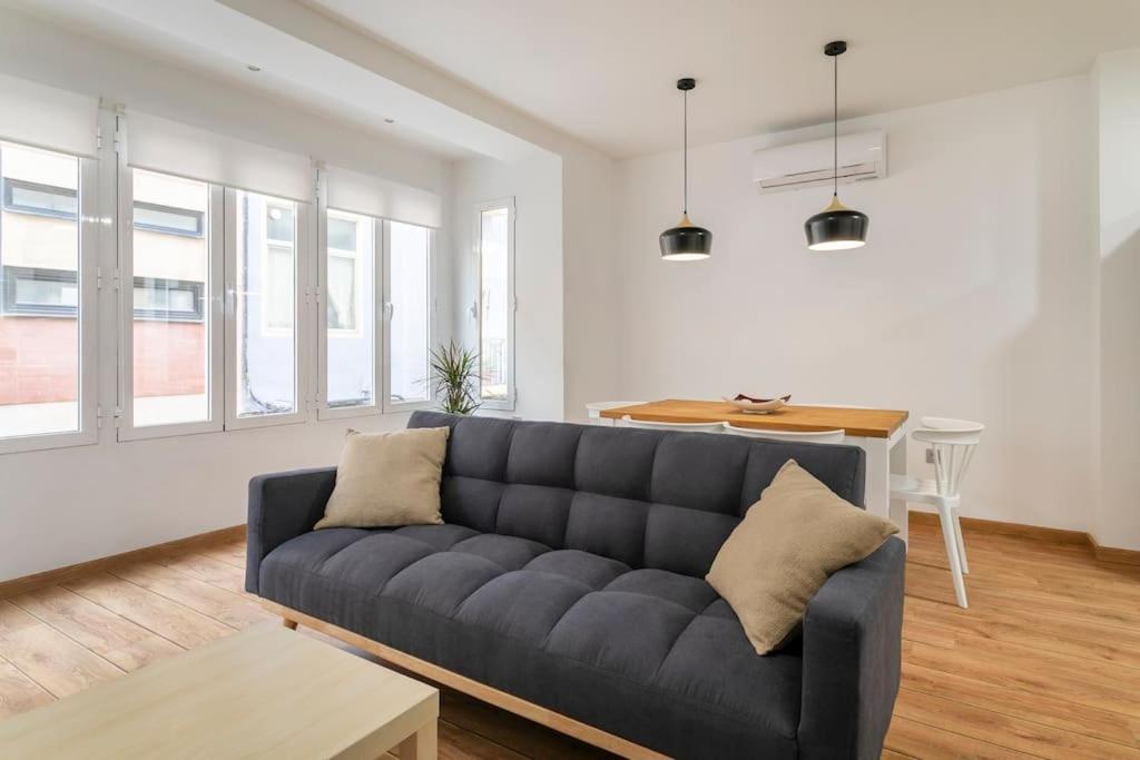 Cozy Apartment City Center Alicante Buitenkant foto
